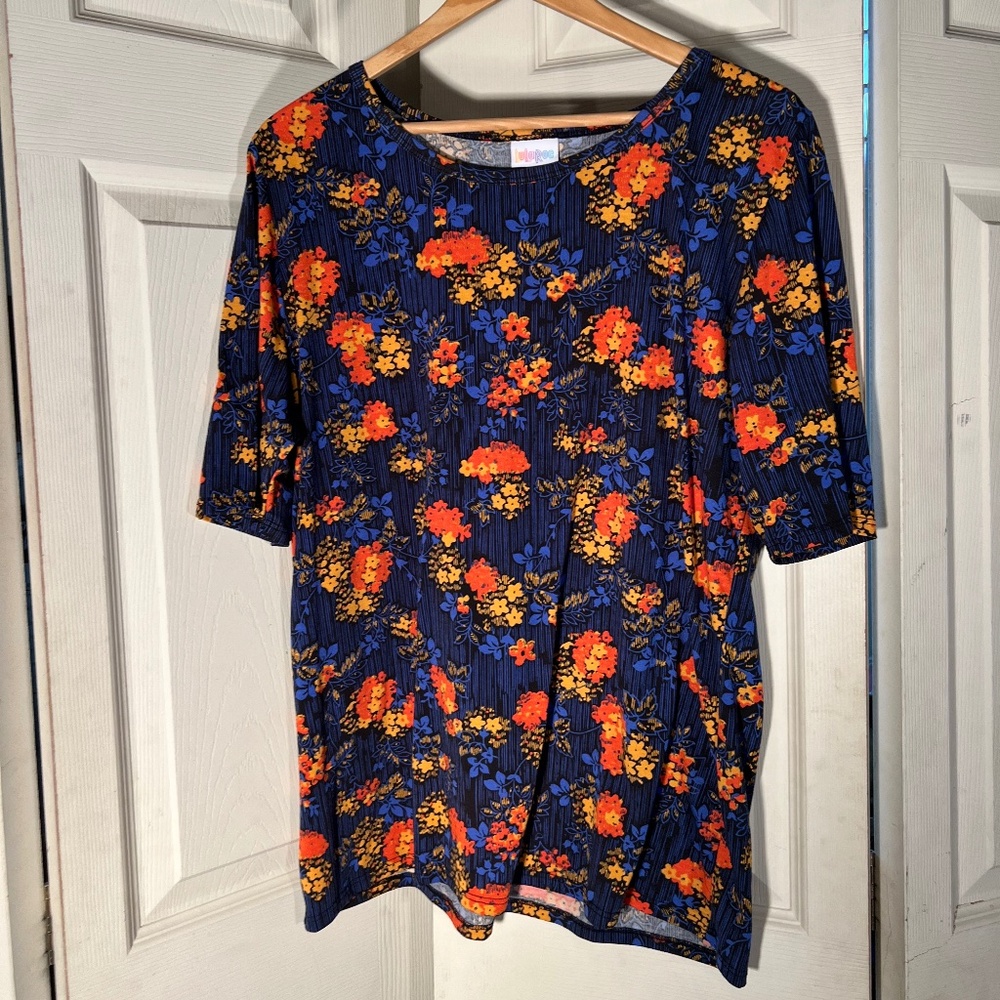 LulaRoe Bright Floral Top Size 3XL